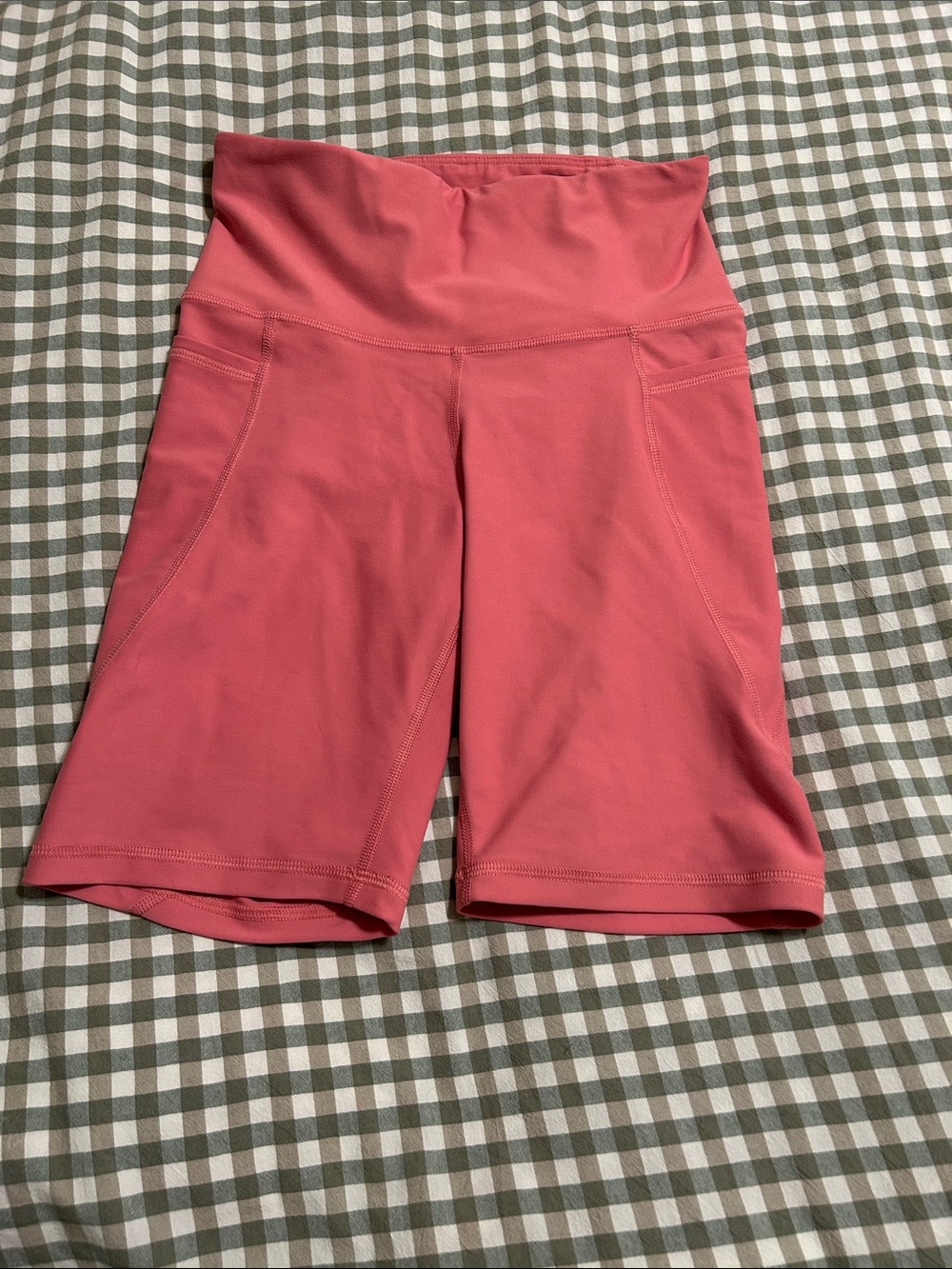 Old Navy High-Waist pink Bike Shorts